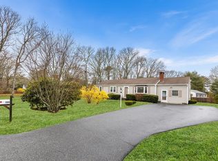 126 Lumbert Mill Rd, Barnstable, MA 02630