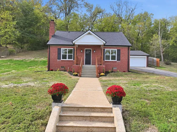 311 Edgewood Ave, Mount Pleasant, TN 38474