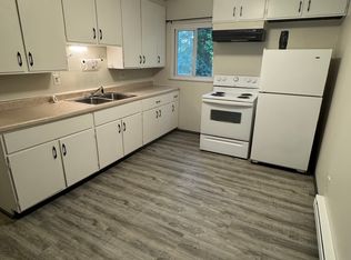 901 Walnut Ave UNIT D, Dixon, IL 61021