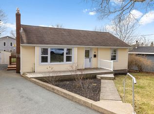 12 Lorway Dr, Dartmouth, NS B2X 2L2