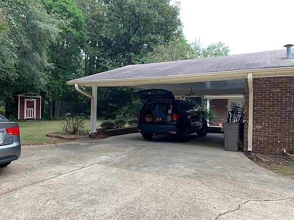 Carport