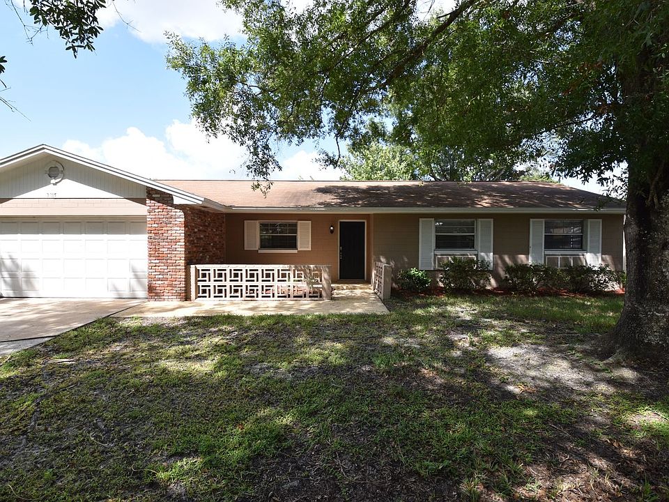 1st image of 3315 Balsam Dr