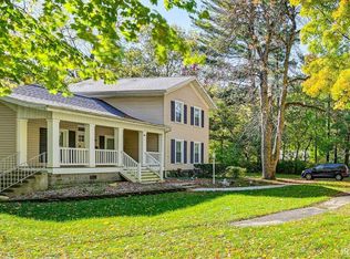 641 E Dragoon Trl, Mishawaka, IN