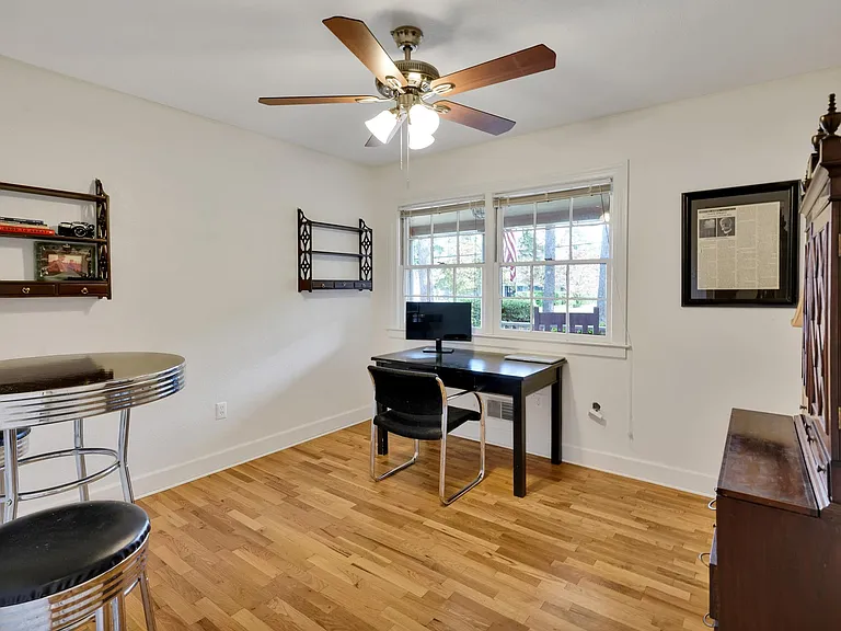 114 S Cardinal Dr — Photo 20
