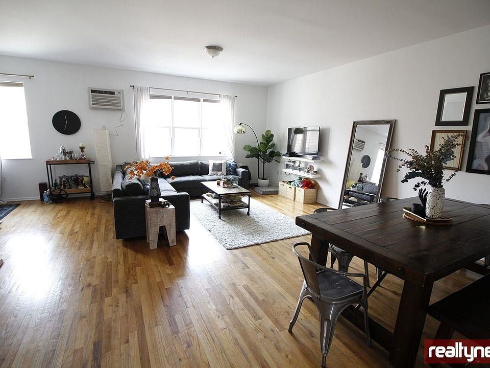 1st image of 693 Sackett St APT 2