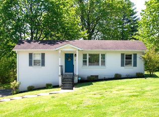 220 Crestland Dr, Columbia, TN 38401