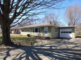 2026 Gerald St, Benton Harbor, MI 49022