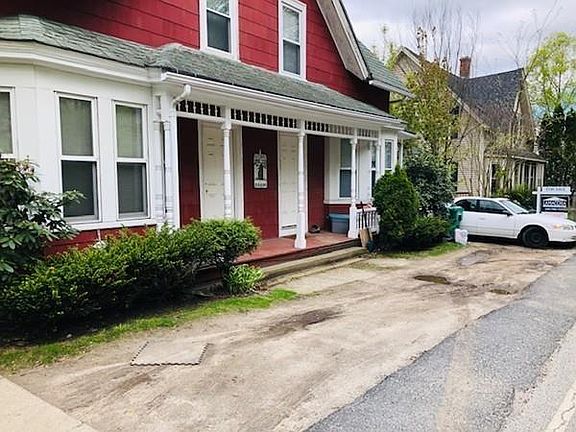 2nd image of 40 Lincoln St