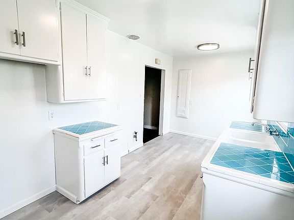 2nd image of 11740 Lakewood Blvd #11740