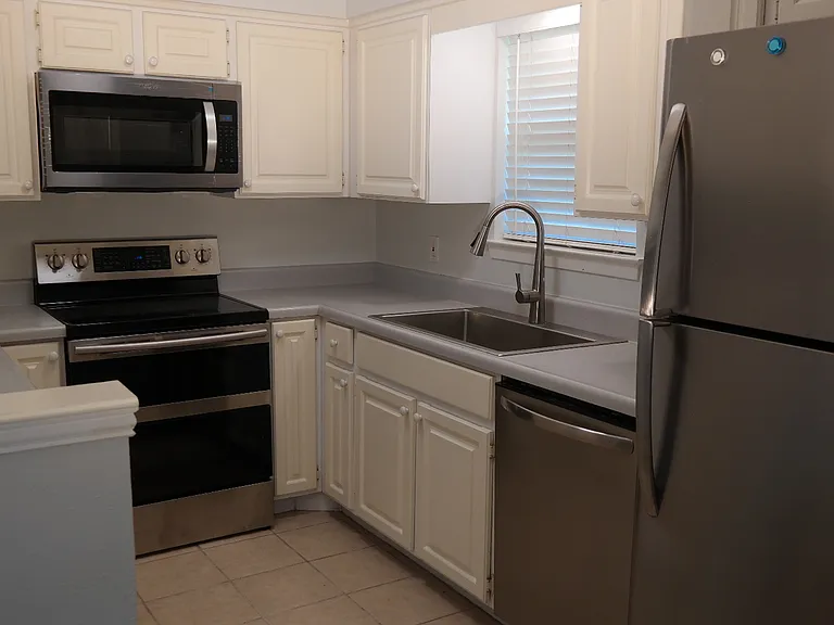 Kitchen New Microwave, Range, Large Deep Sink