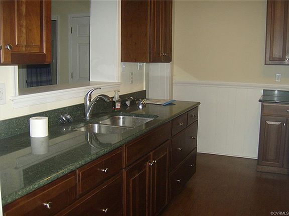 5th image of 21713 Magnolia Ave