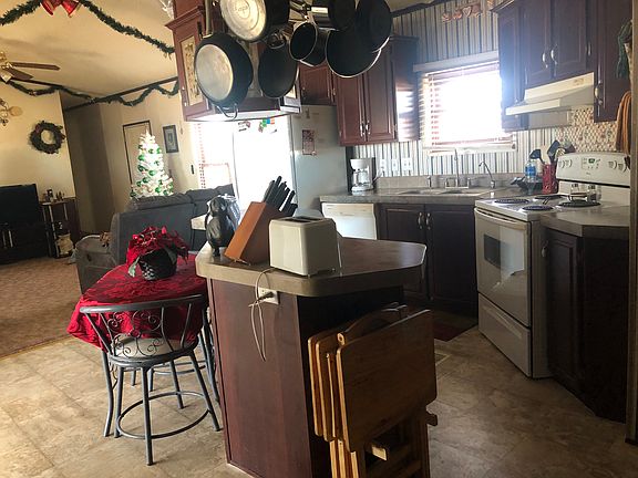 3rd image of 10531 W Lockwood Ln