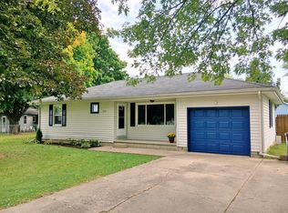 1612 S Haverhill Dr, Yorktown, IN 47396