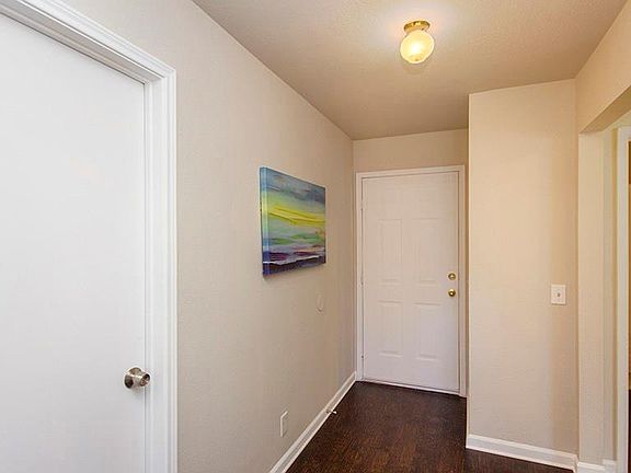 4th image of 1190 Brandi Cir