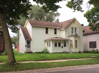 1322 Adams St, La Crosse, WI 54601