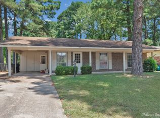 2930 Frostwood Dr, Shreveport, LA 71108