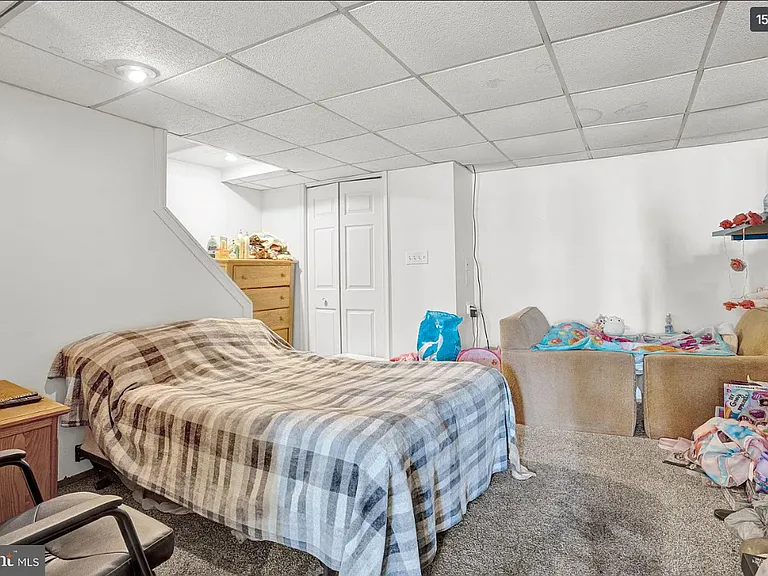 2424 Berryhill St — Photo 6