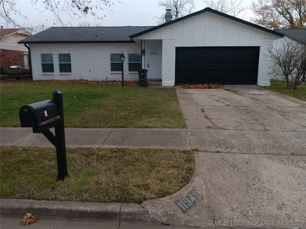 11946 E 37th Pl, Tulsa, OK 74146