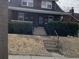7568 Council Pl #E, Richmond Heights, MO