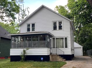 1319 Bridge St, Kalamazoo, MI 49048