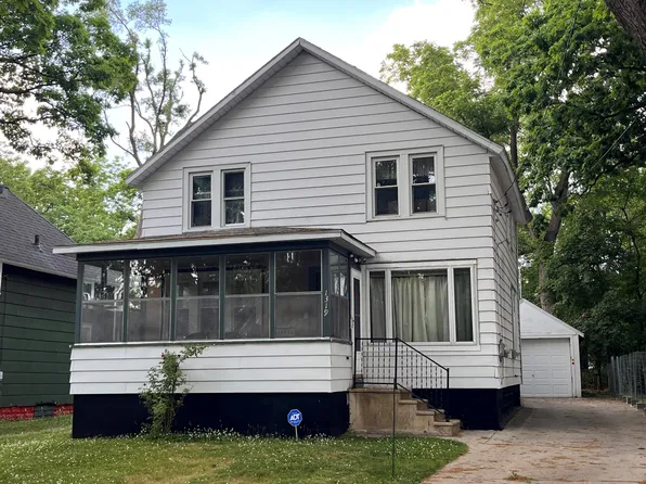 1319 Bridge St, Kalamazoo, MI 49048