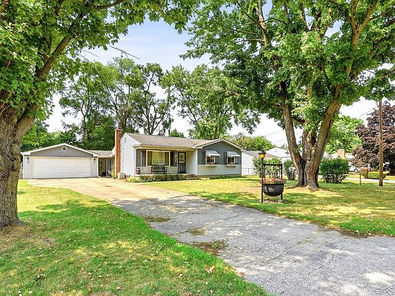 2nd image of 4434 Ashlawn Dr