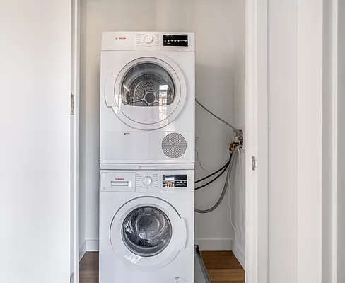 Rented by Modern Spaces | media 42