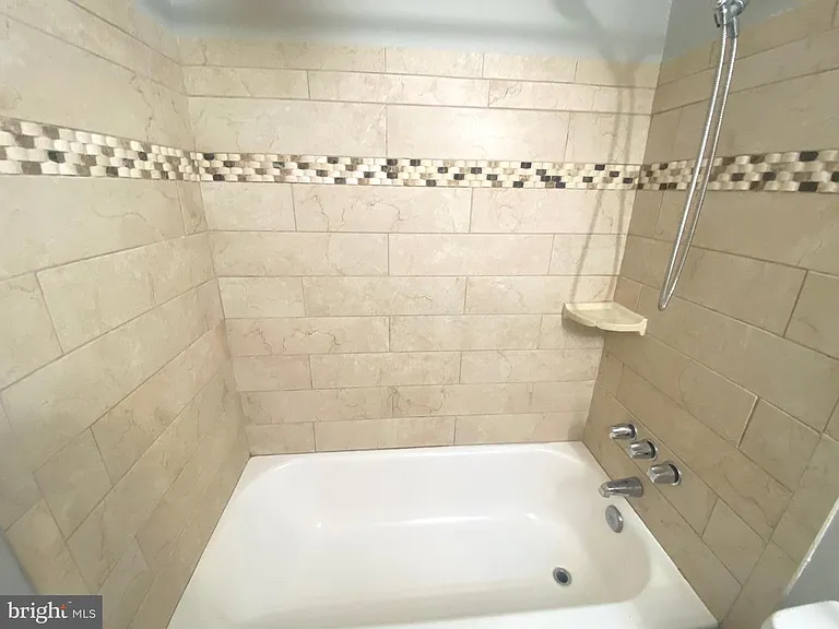 9819 Brookridge Ct — Photo 17