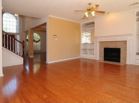 2nd image of 4629 Belladonna Dr