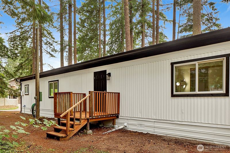 4th image of 8558 Golden Valley Drive