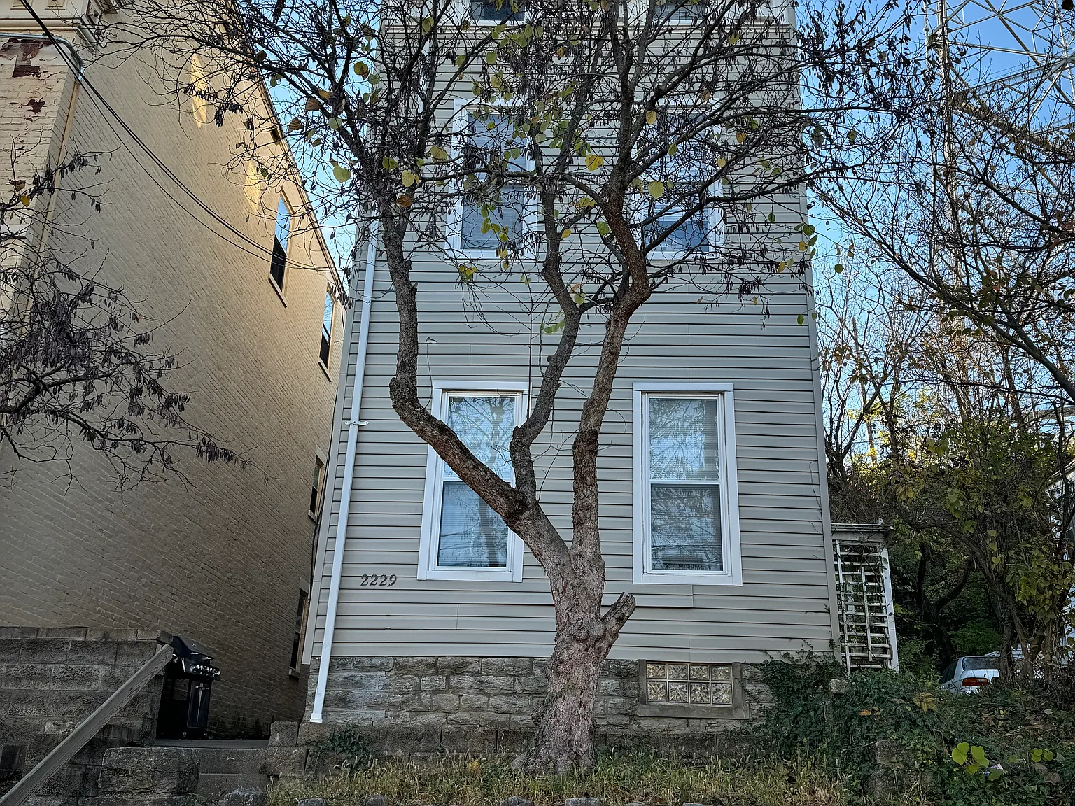 2 bed, $1,400 — Photo 1