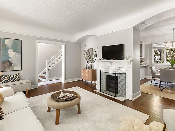 5th image of 640 40th St