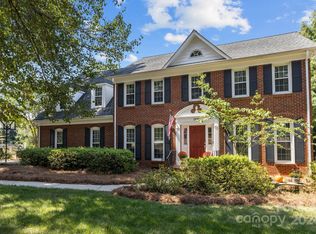 7810 Covey Chase Dr, Charlotte, NC 28210