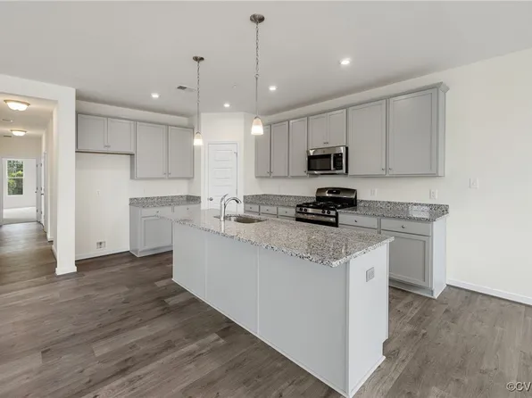 5301 Twisting Vine Ln #205, Glen Allen, VA 23059