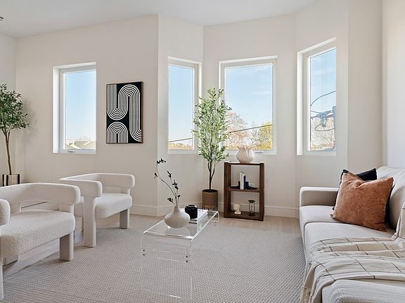 5th image of 28A Swan Ave #Ph
