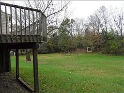 3rd image of 10 Yates Ave
