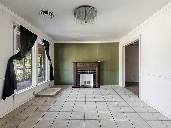 3rd image of 1004 NW Laird Ave