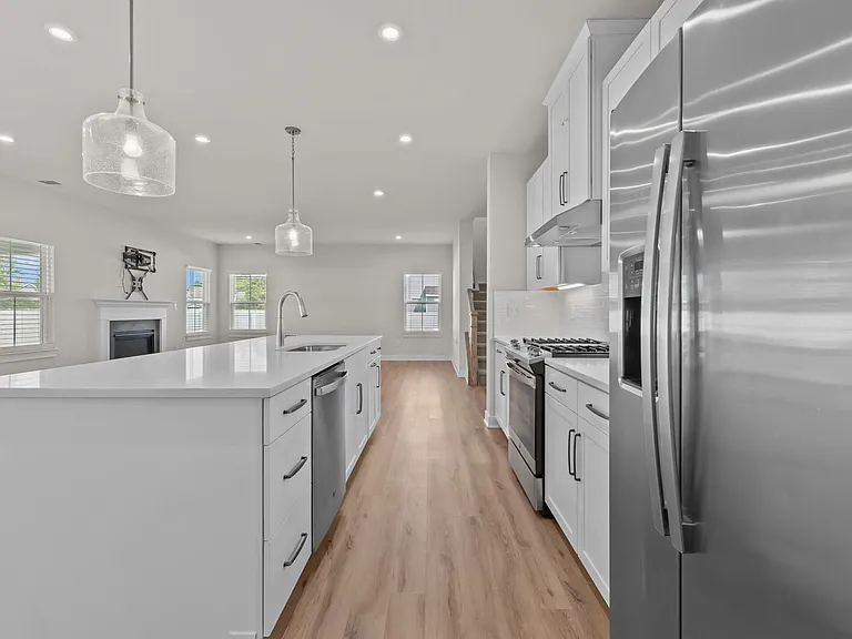 1757 Shipyard Rd — Photo 11
