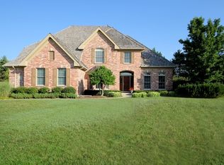 1104 Ashbury Ln, Libertyville, IL
