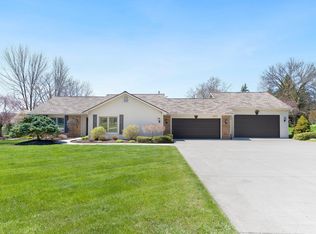 8605 Sakaden Pkwy, Fort Wayne, IN