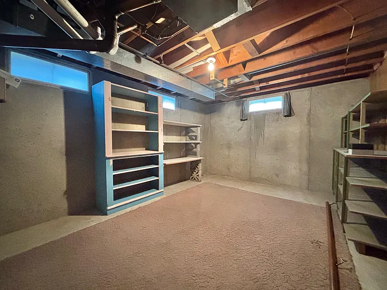 7520 E Mission Ave — Photo 5