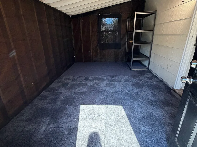 122 Zelus St — Photo 5
