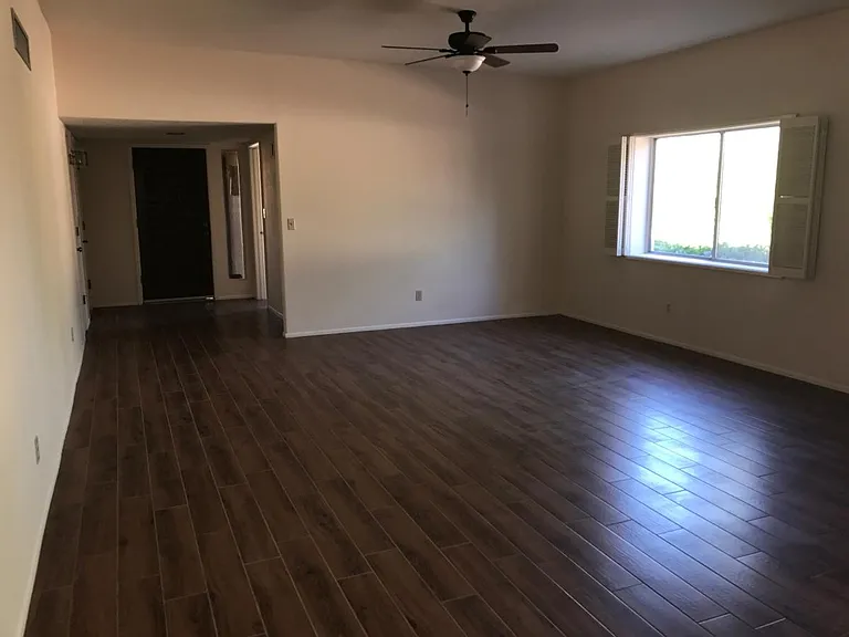 2560 N Water Pl — Photo 6