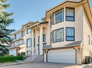 142 SW Edgeview Rd NW, Calgary, AB T3A4V1