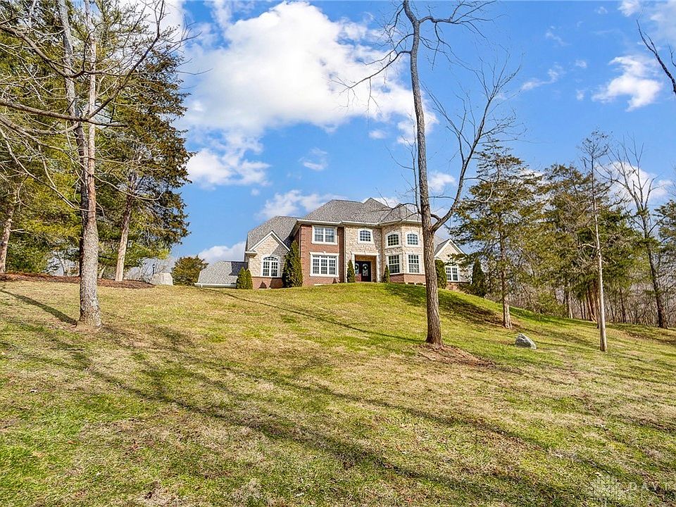 専用出品　house on the hill 7660 Horizon Hill Dr, Springboro, OH 45066 | Zillow