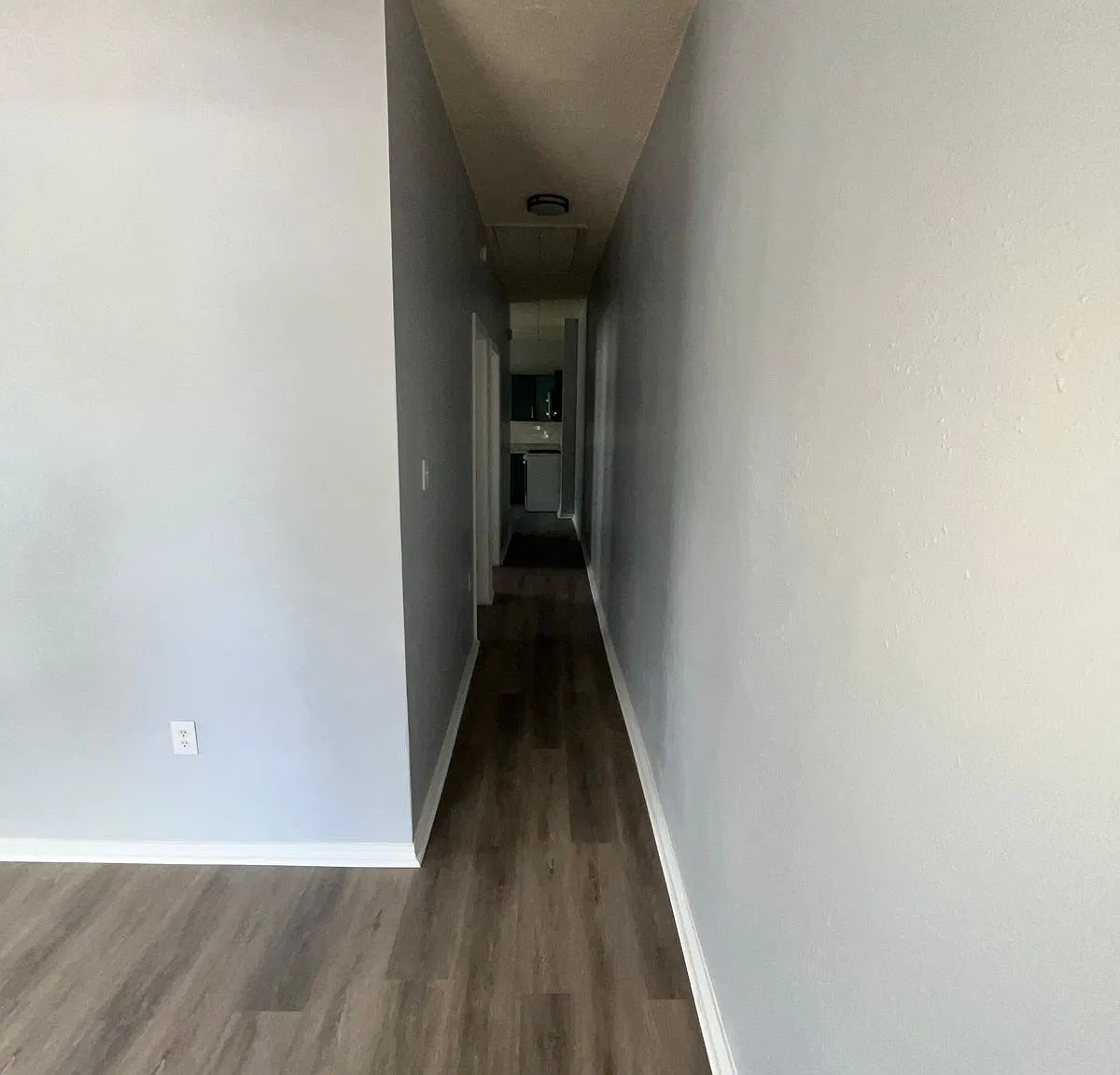 515 Leboeuf St — Photo 3