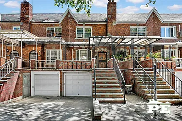 2071 East 29th Street