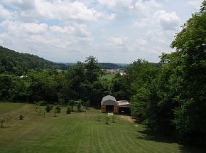 2nd image of 284 Overhill Dr
