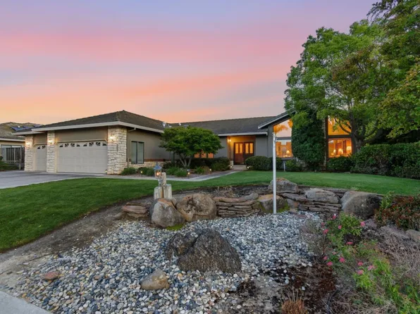 1290 Sonnys Way, Hollister, CA 95023