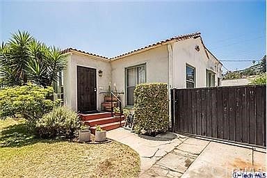 4th image of 219 La Paloma Ave